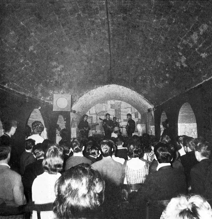 61-beatles-cavern_03.jpg