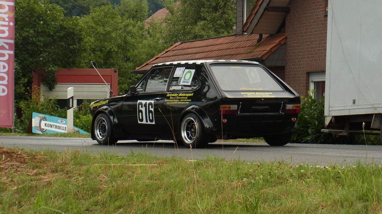 616.jpg