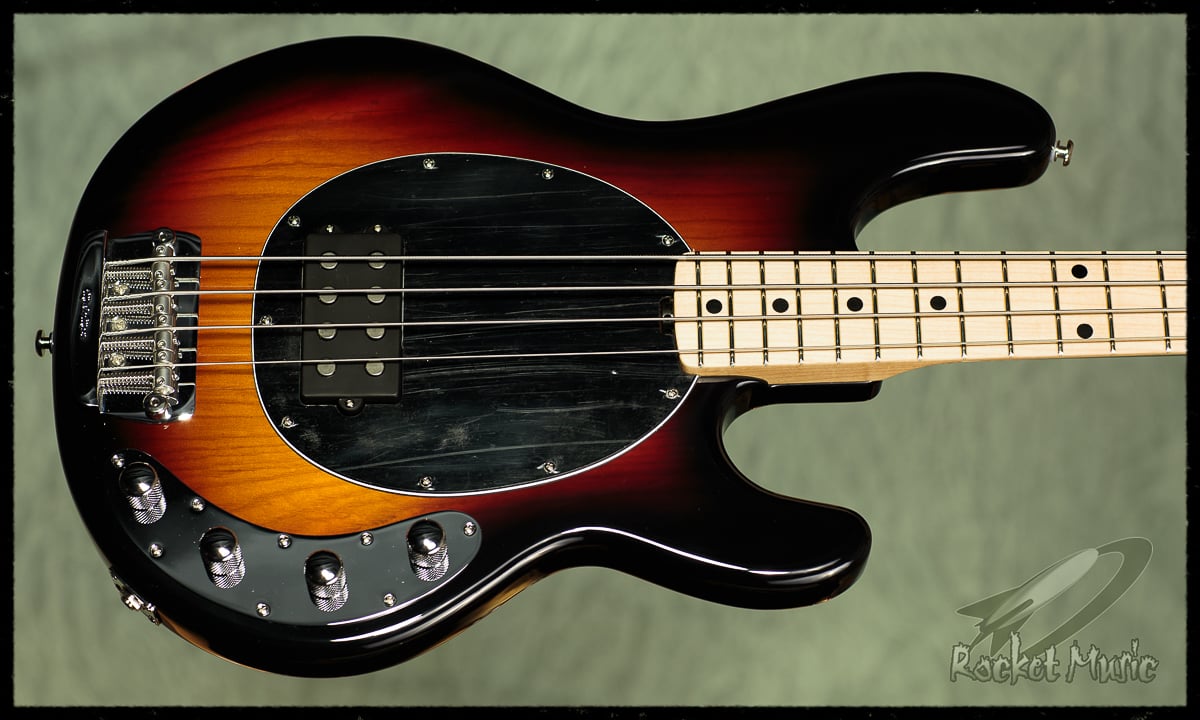 6170-BODY-1200.jpg
