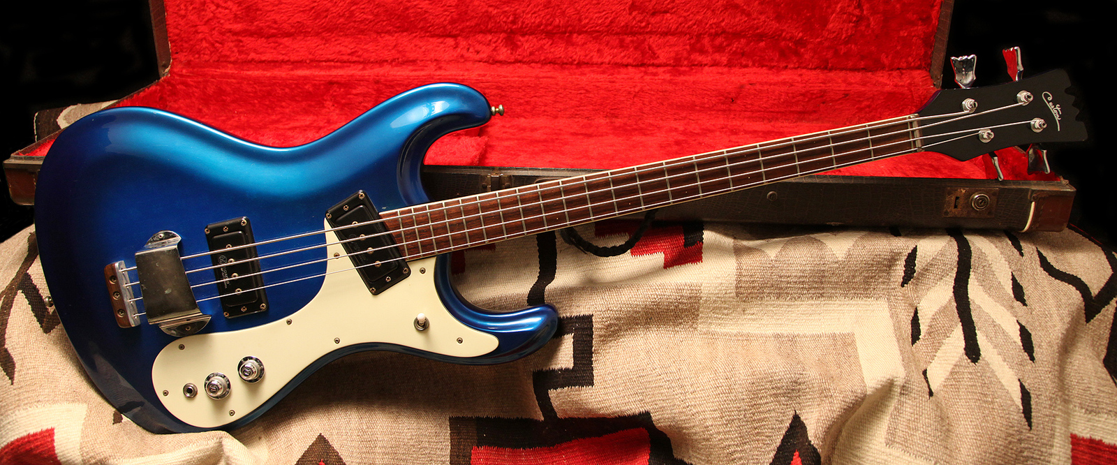 65MosriteCustomBass.jpg