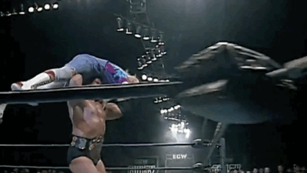661ef54fdae79462-600x338.gif