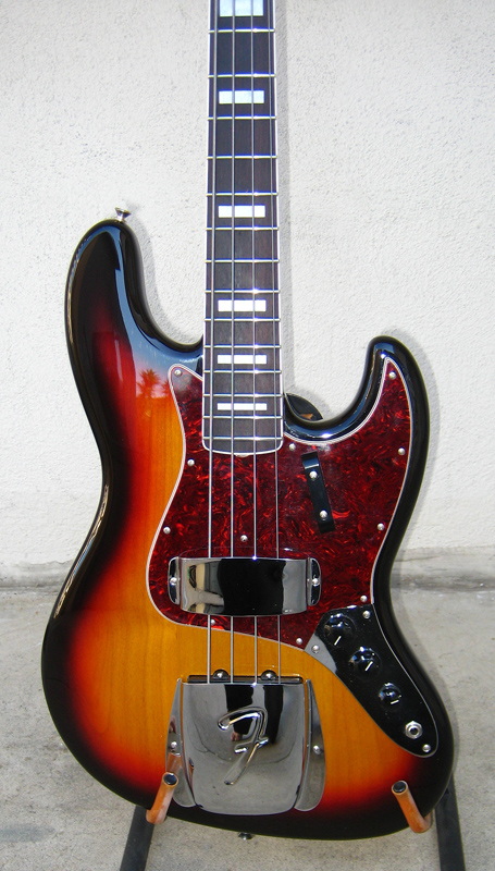 69Jbass-bodyfront.jpg