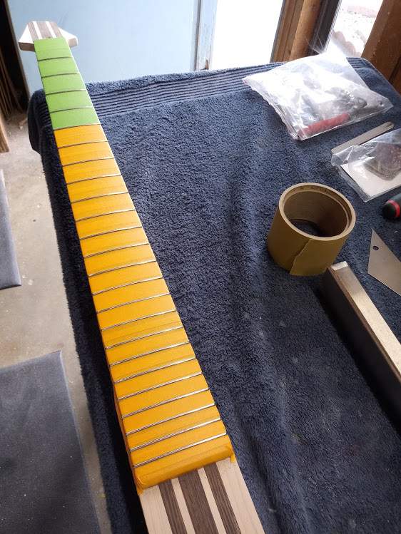 6_string_26.jpg