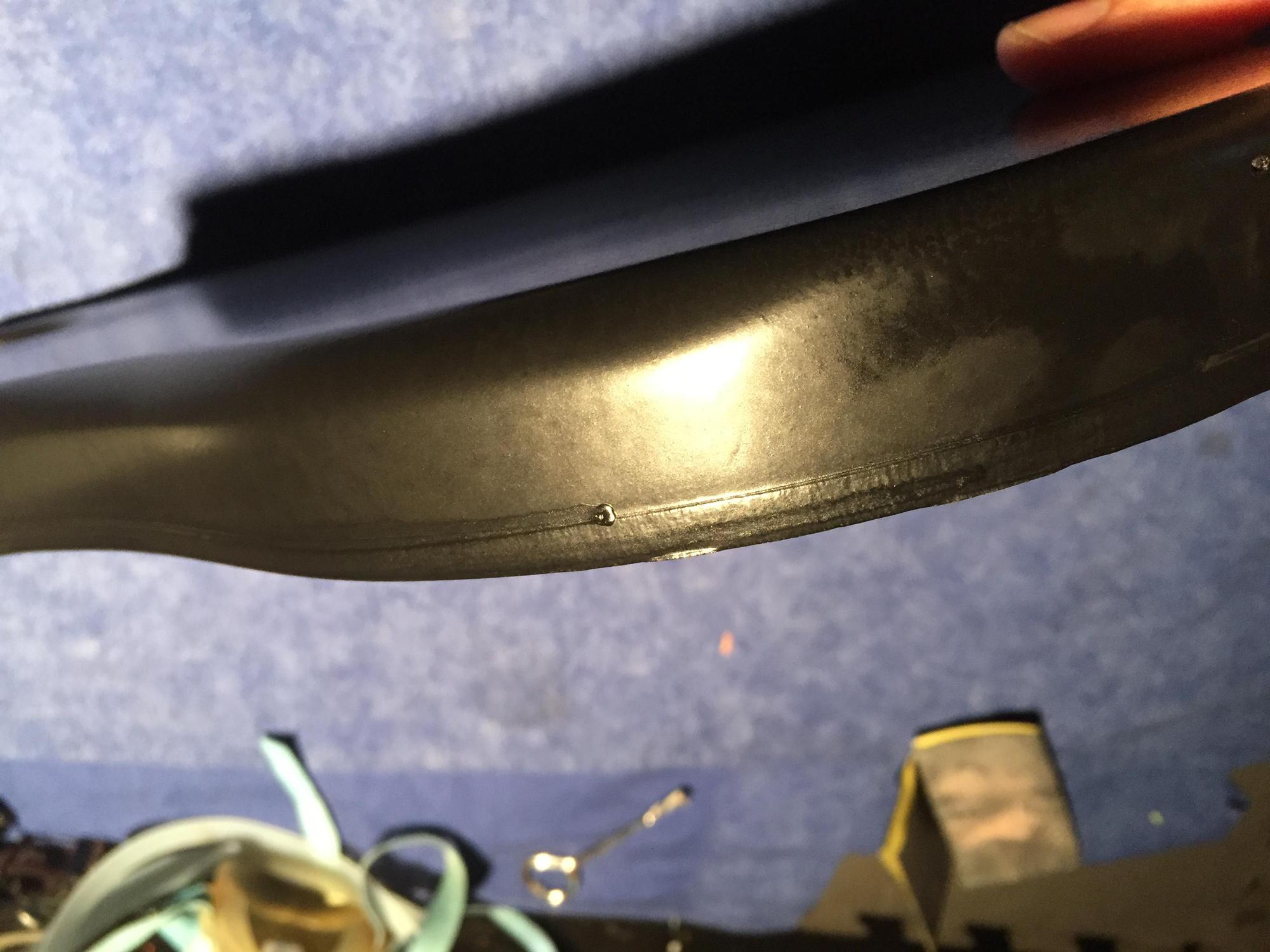 6GhAXIR.jpg