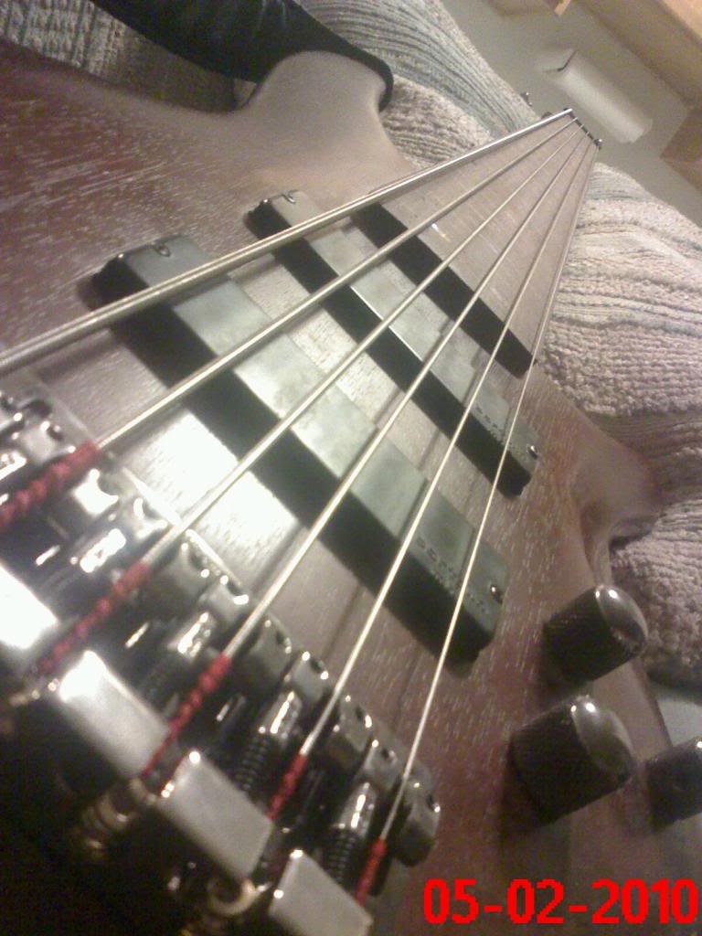 6string.jpg