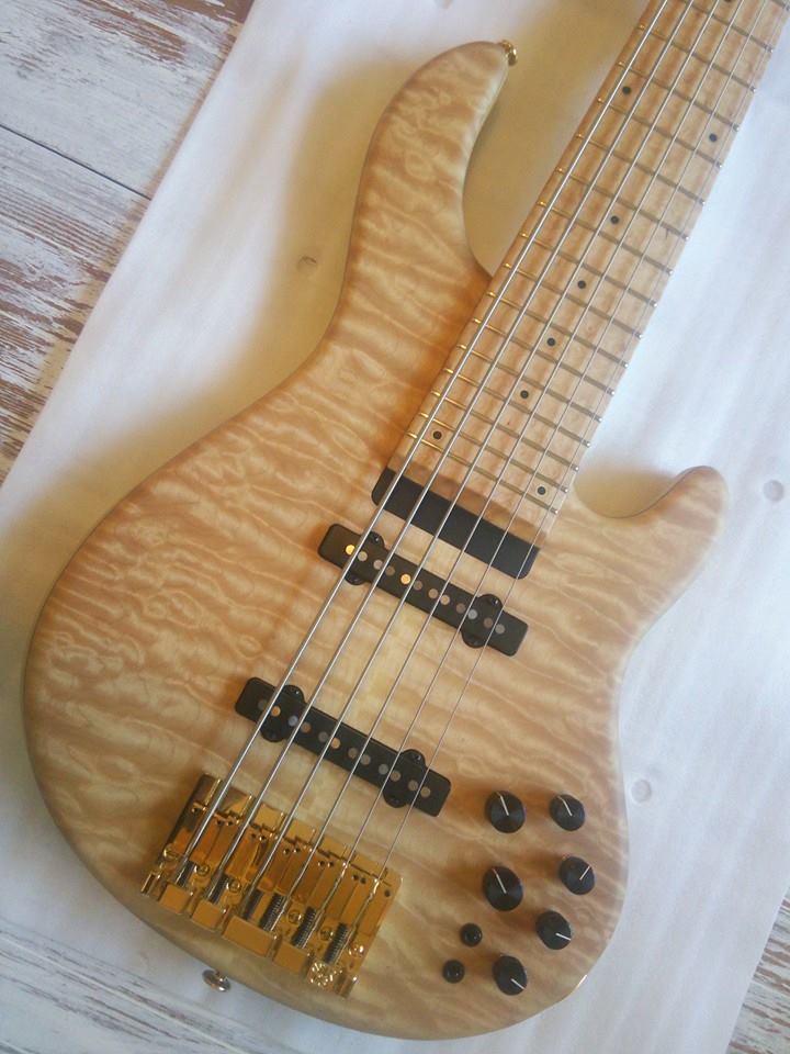 6string1.jpg