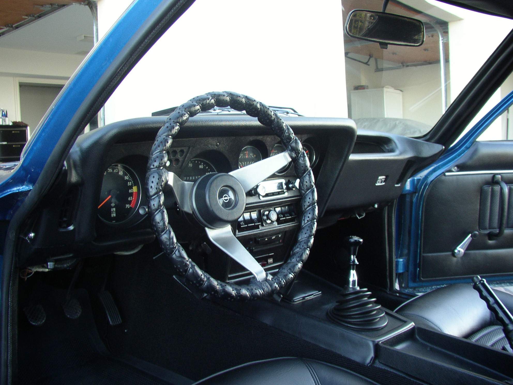 71 Opel GT 024.jpg