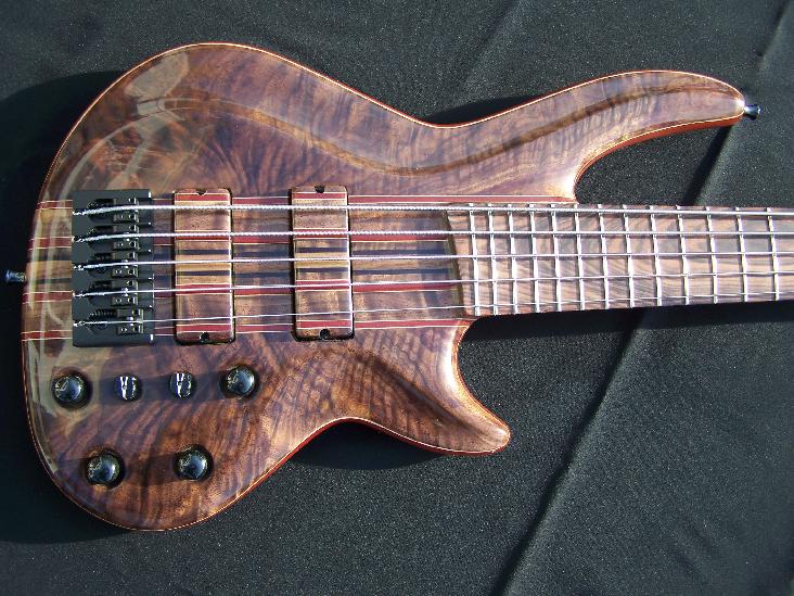 732_Killer_Walnut.jpg