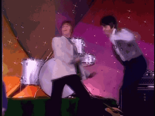 7333672a374ec410536e2fa17a9b4d3f.gif