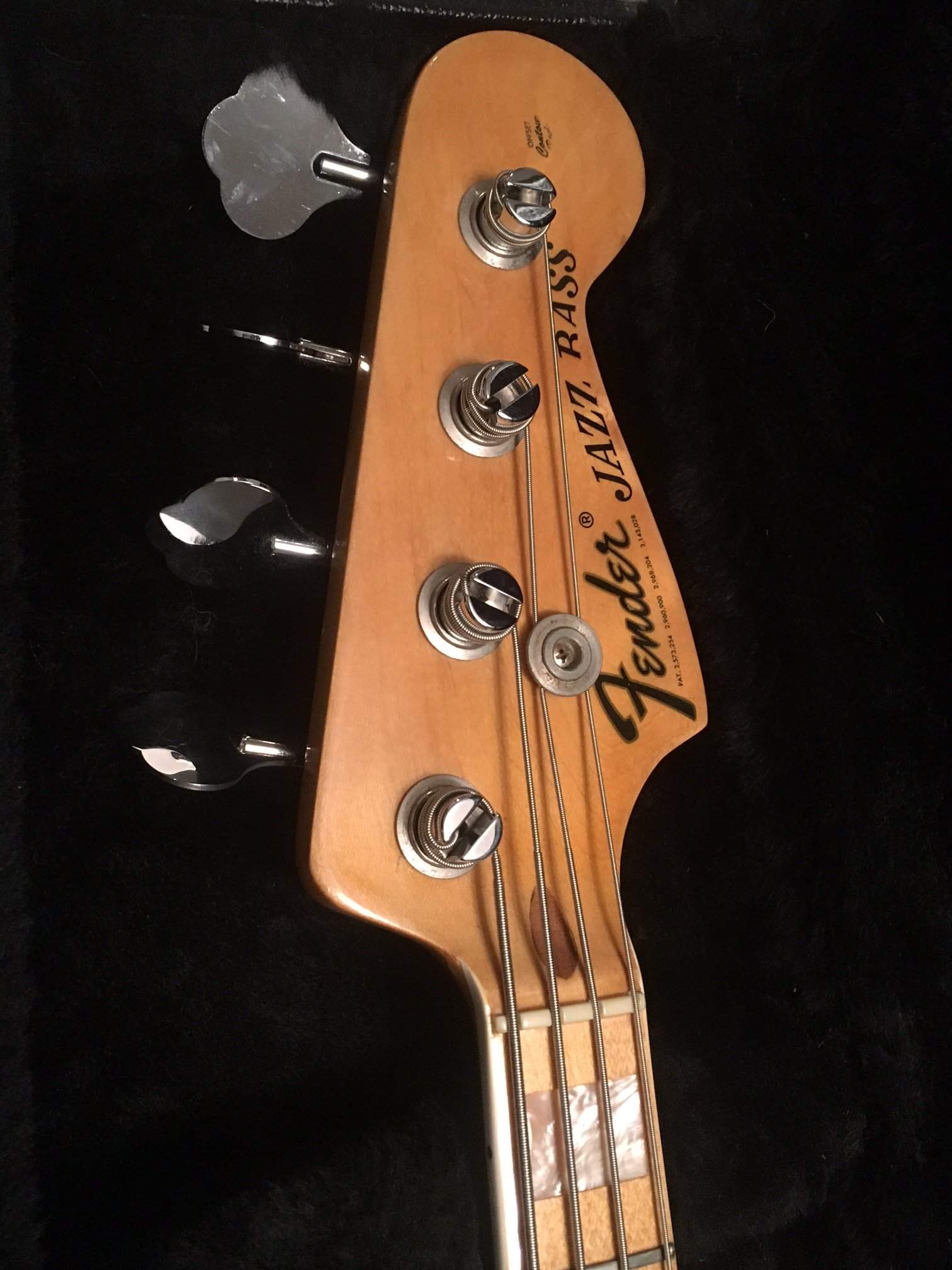 75jazz_refinish2.JPG