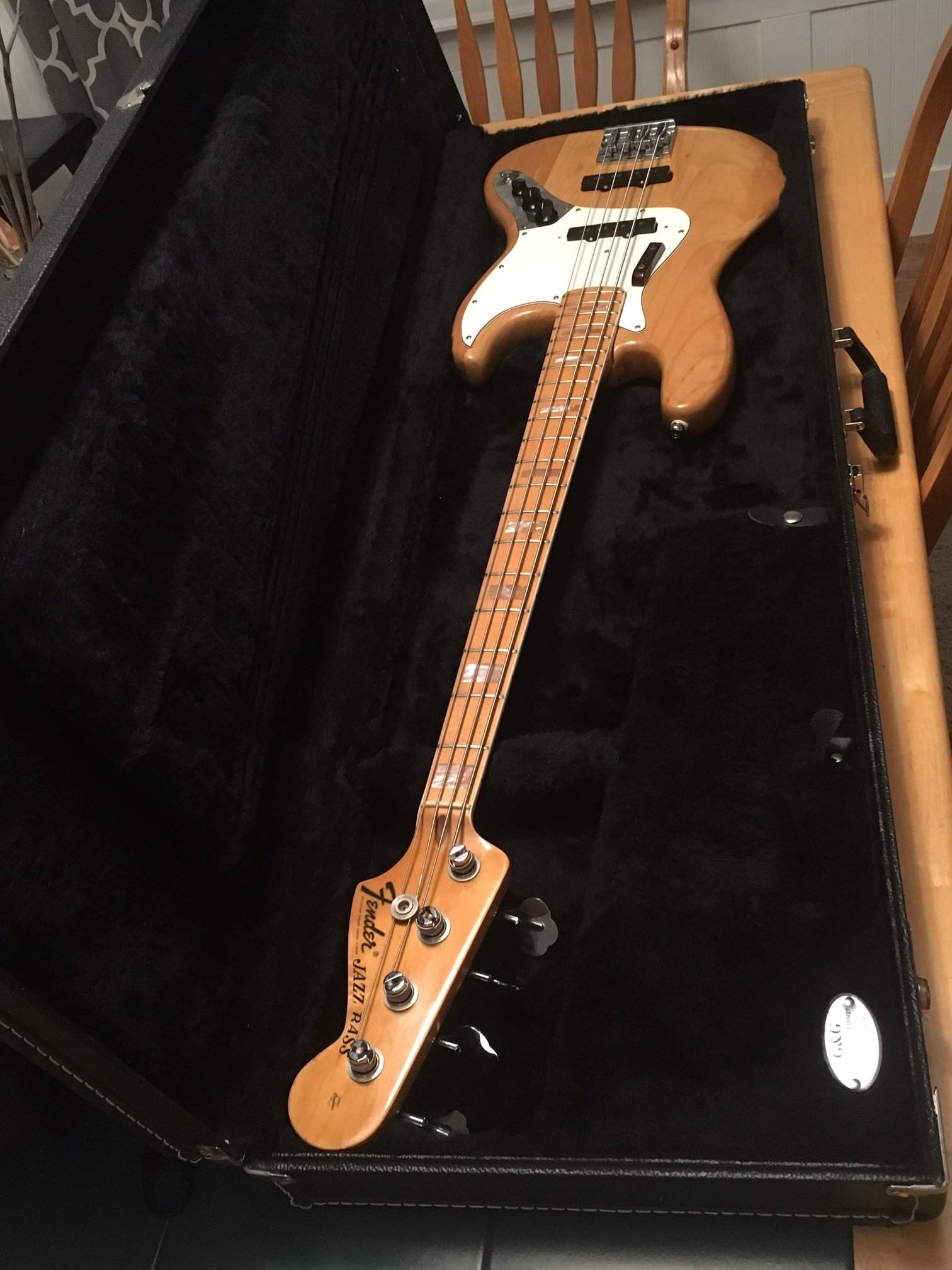 75jazz_refinish3.JPG