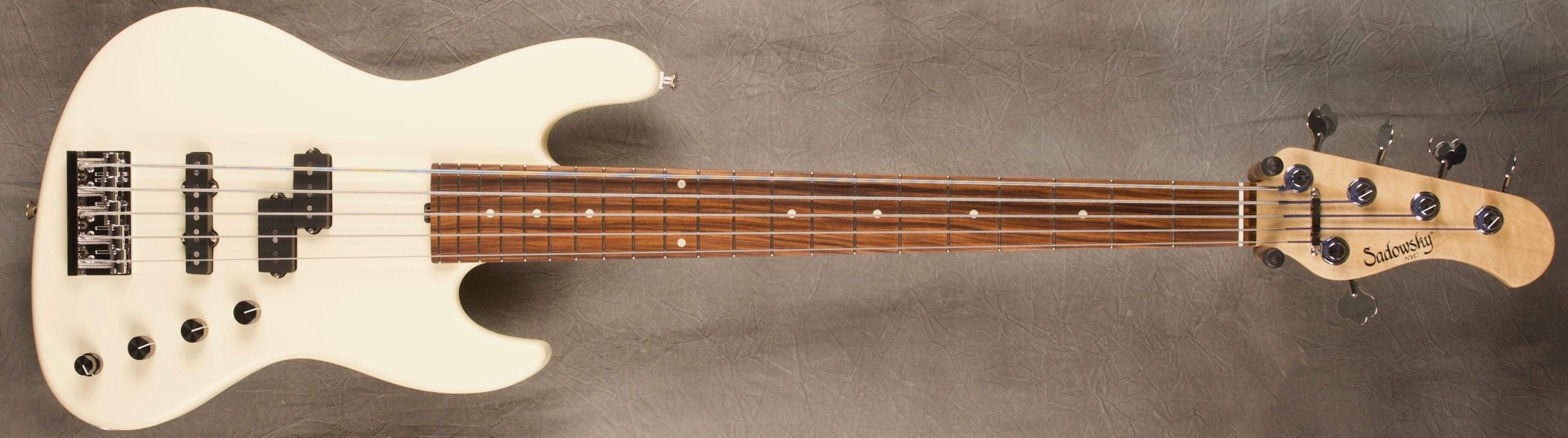 8257_1-3000x839.jpg