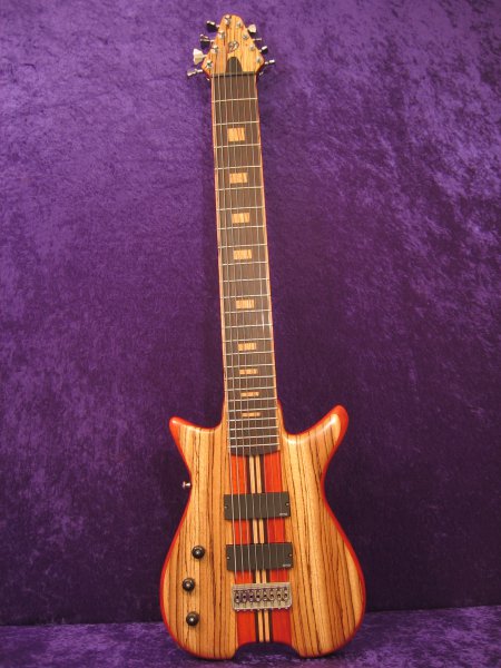 83-004.jpg