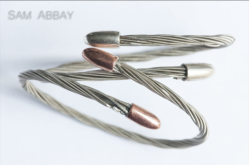 850-Guitar-string-bracelets.jpg