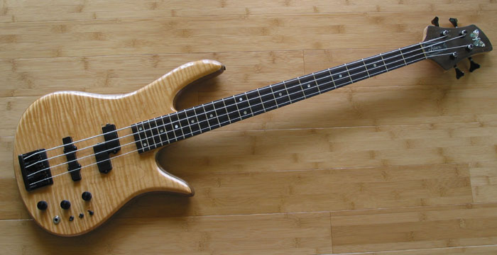 87_Fodera.jpg