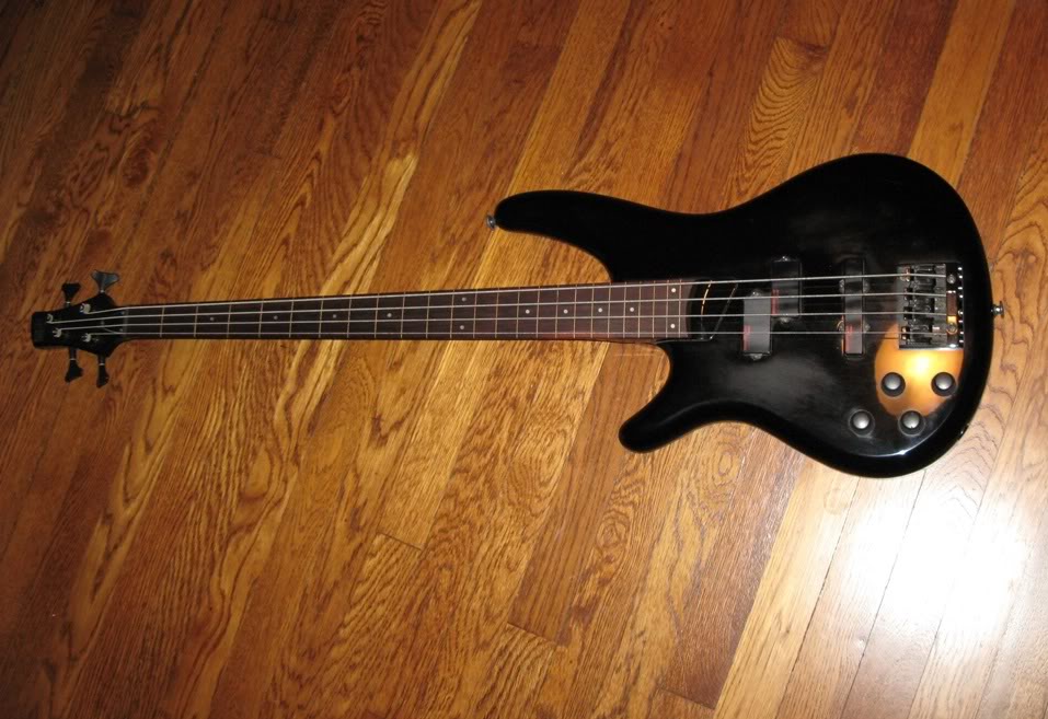 89SR800fretless1e.jpg