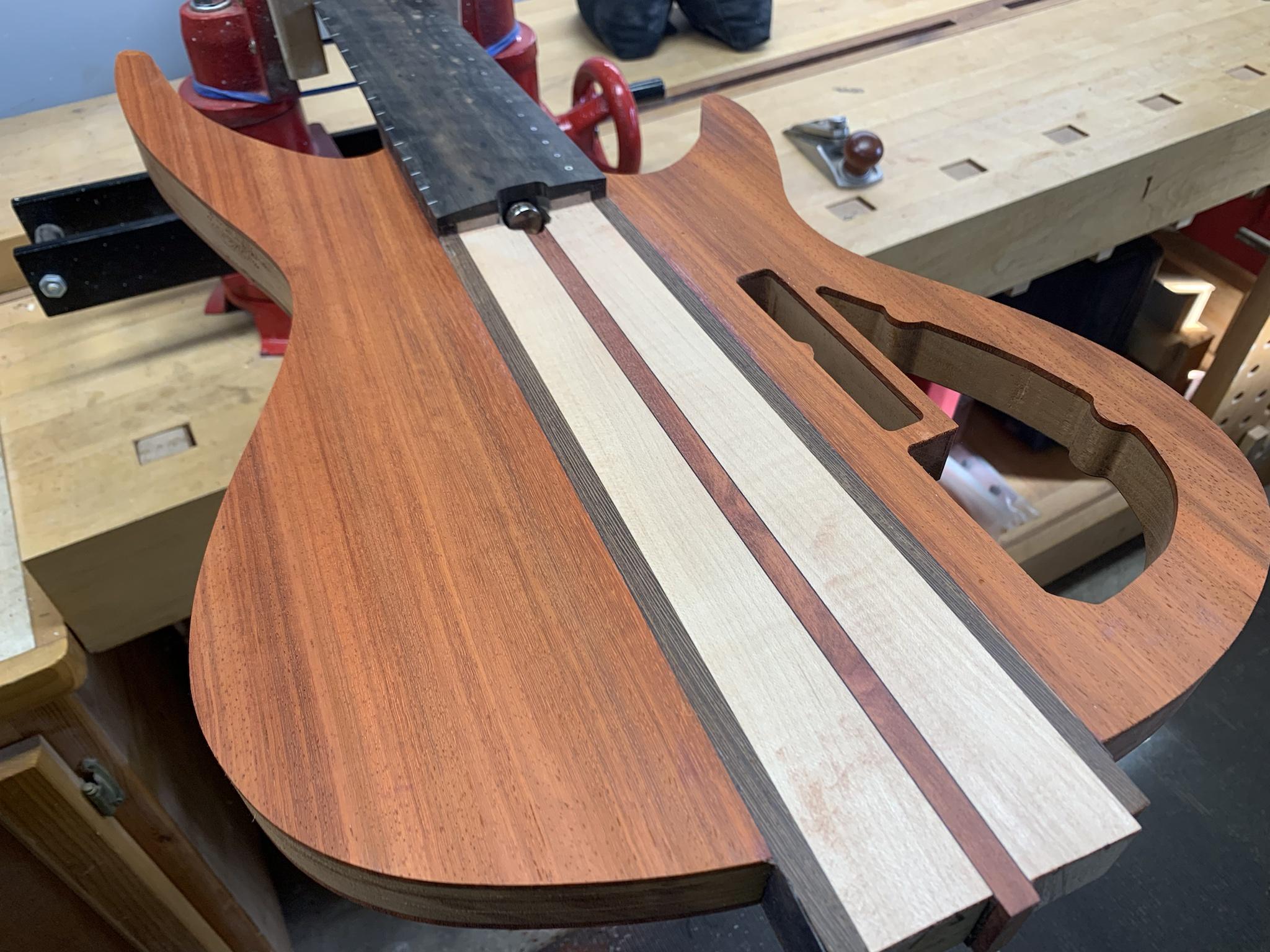 8aUbU5B.jpg