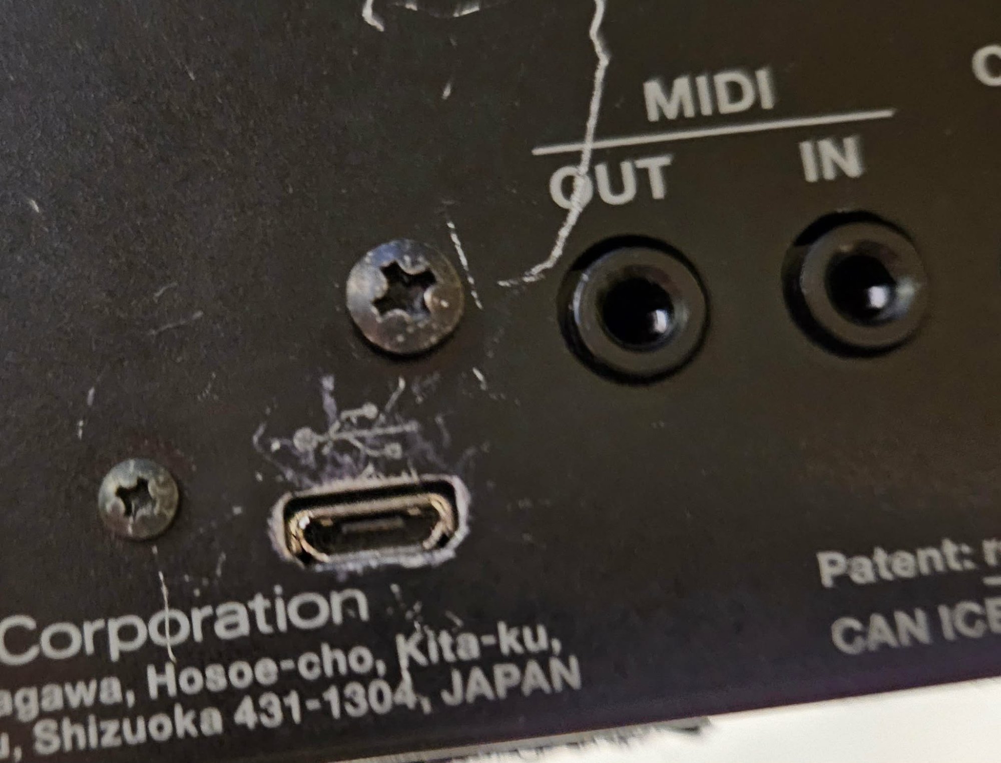8b74ab1e-ee9f-460c-b5ca-2f601581c8a2.jpg