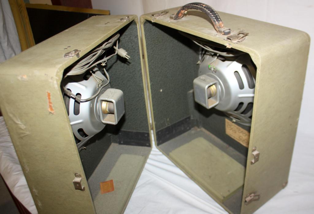9724369_2.jpg