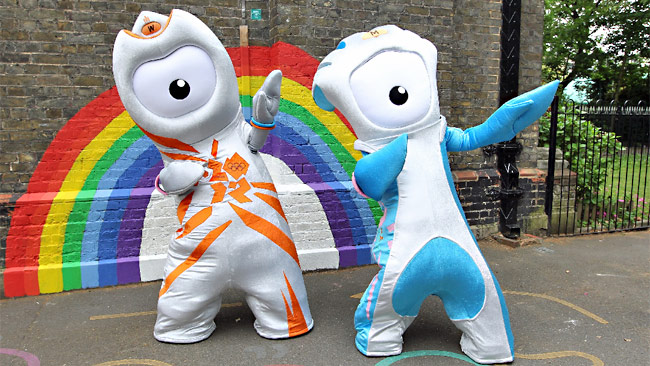 998208-mascot.jpg