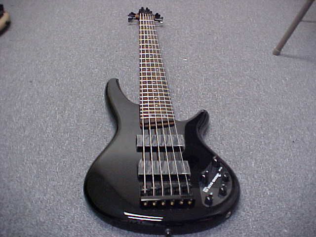9r96SKv.jpg