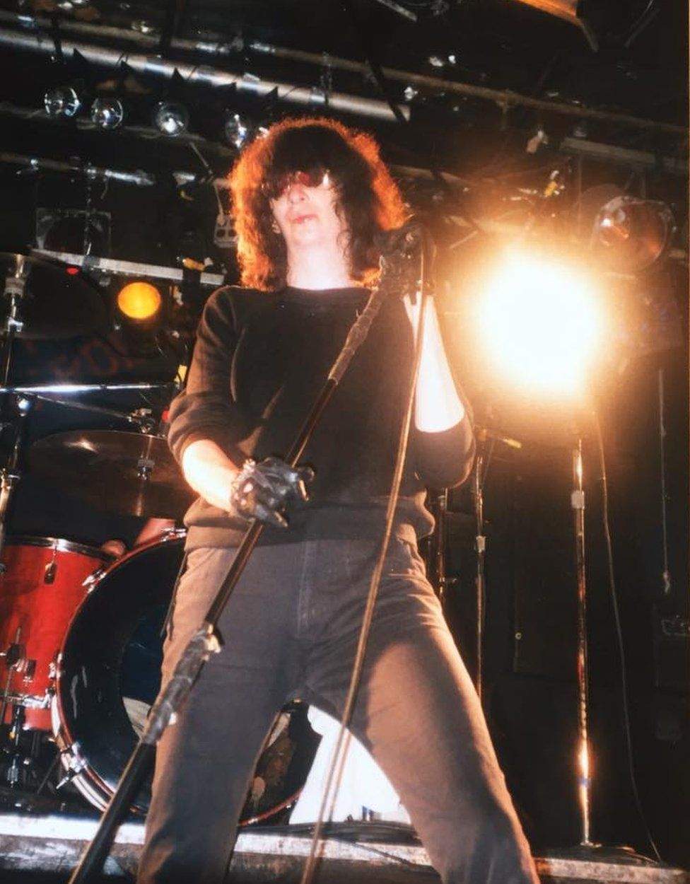 _110783301_ramones1985.jpg