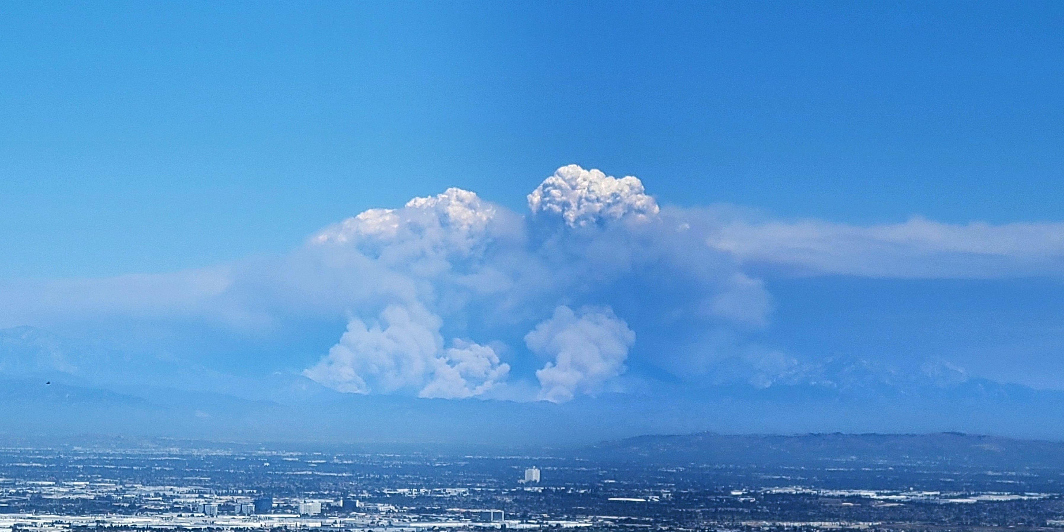 a bridge fire plume.jpg