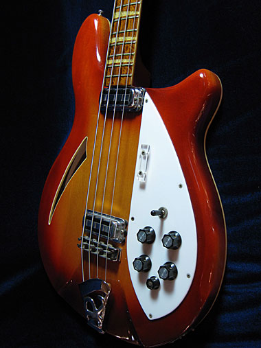 A2-1A004_1.jpg