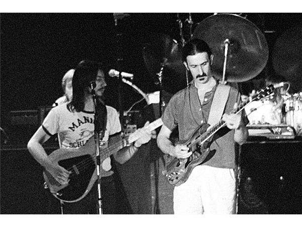 A_Barrow_F_Zappa.jpg