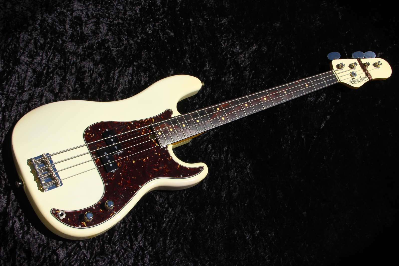 ACbass2-1.jpg