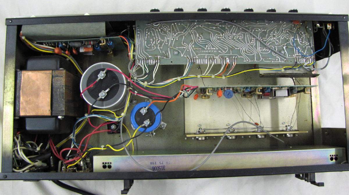 Acoustic270 Guts.jpg