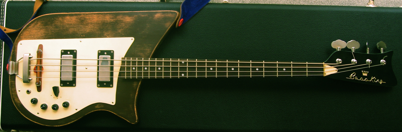 adp5T8le.jpg