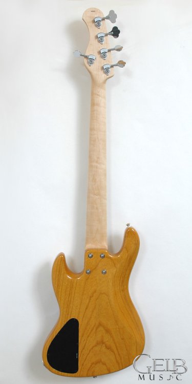 ae00-3751_2_.jpg