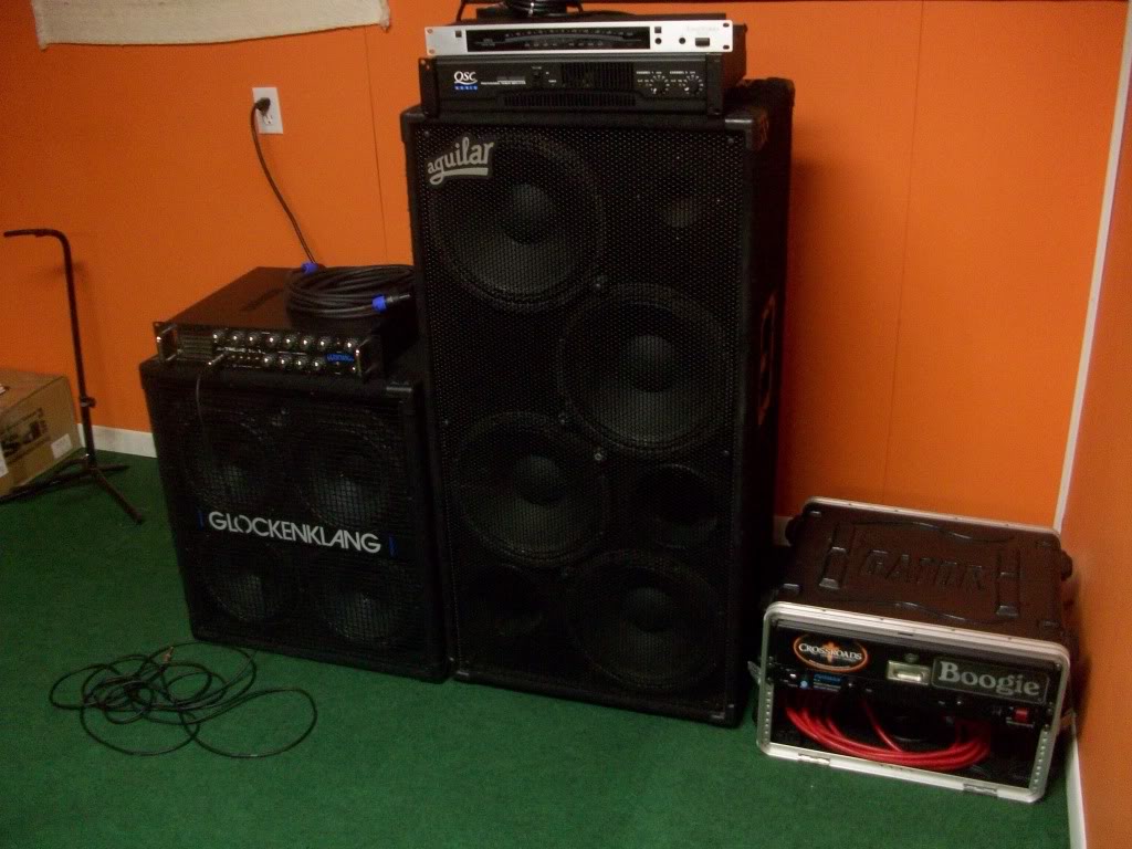 Aggie4x12Cabinet016.jpg