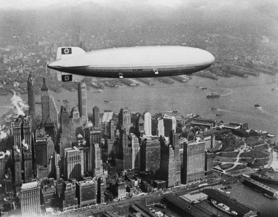 airship-over-skyline.jpg