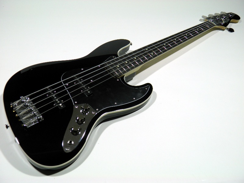 ajb-v_01.jpg