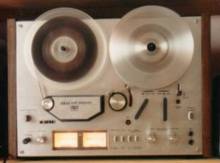 AKAI.jpg