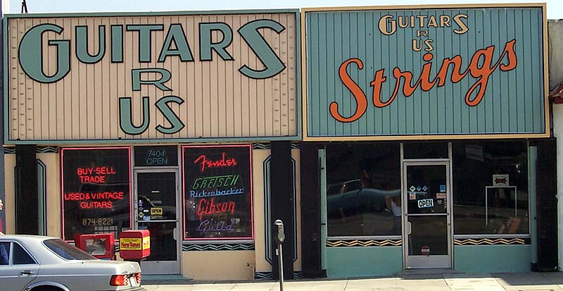 Albert_s_GRU_Store.jpg