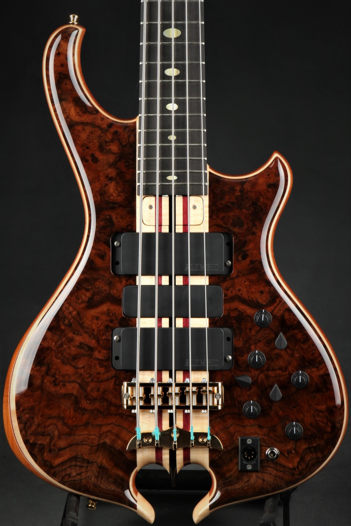 alembic_001_7.jpg