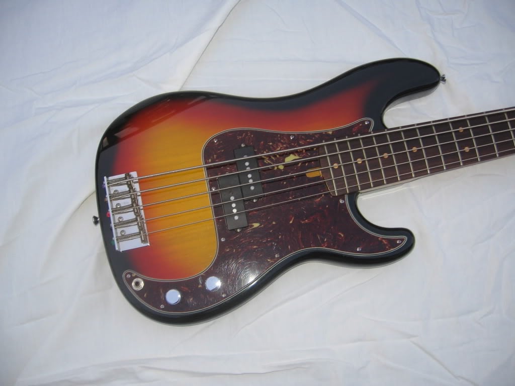 Allleva-CoppoloBasses002-1.jpg