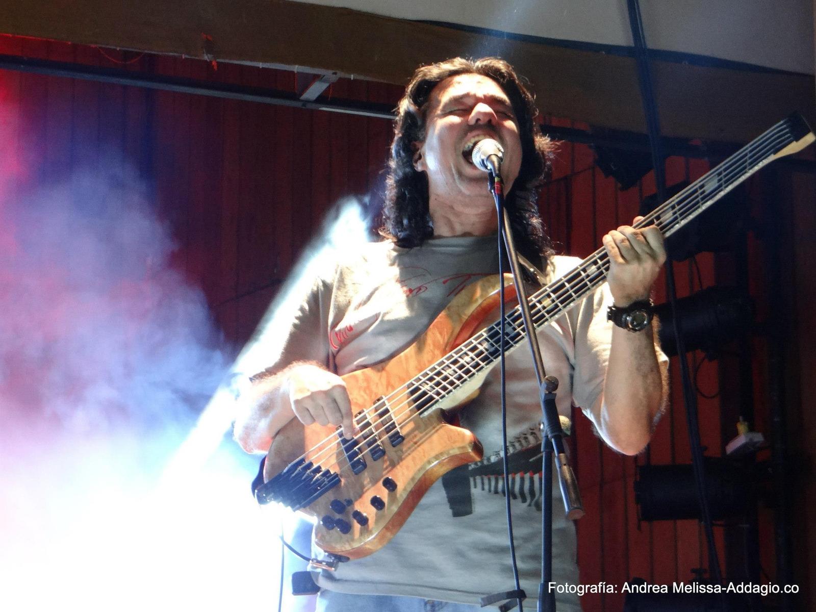 AlvaroFloyd201201.jpg