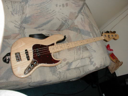 amerjazzbass.jpg