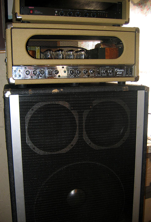 amp-001.jpg
