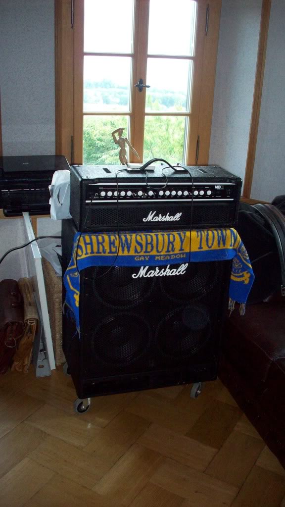 amp034.jpg