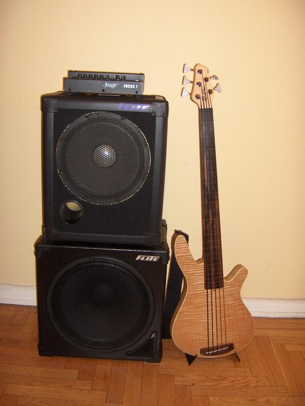 amp4_RA.jpg
