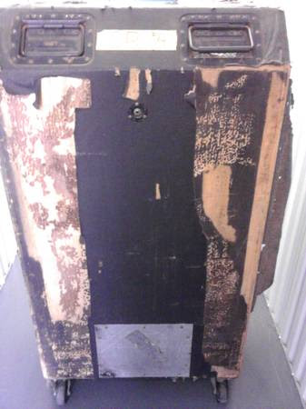 ampeg-back.jpg