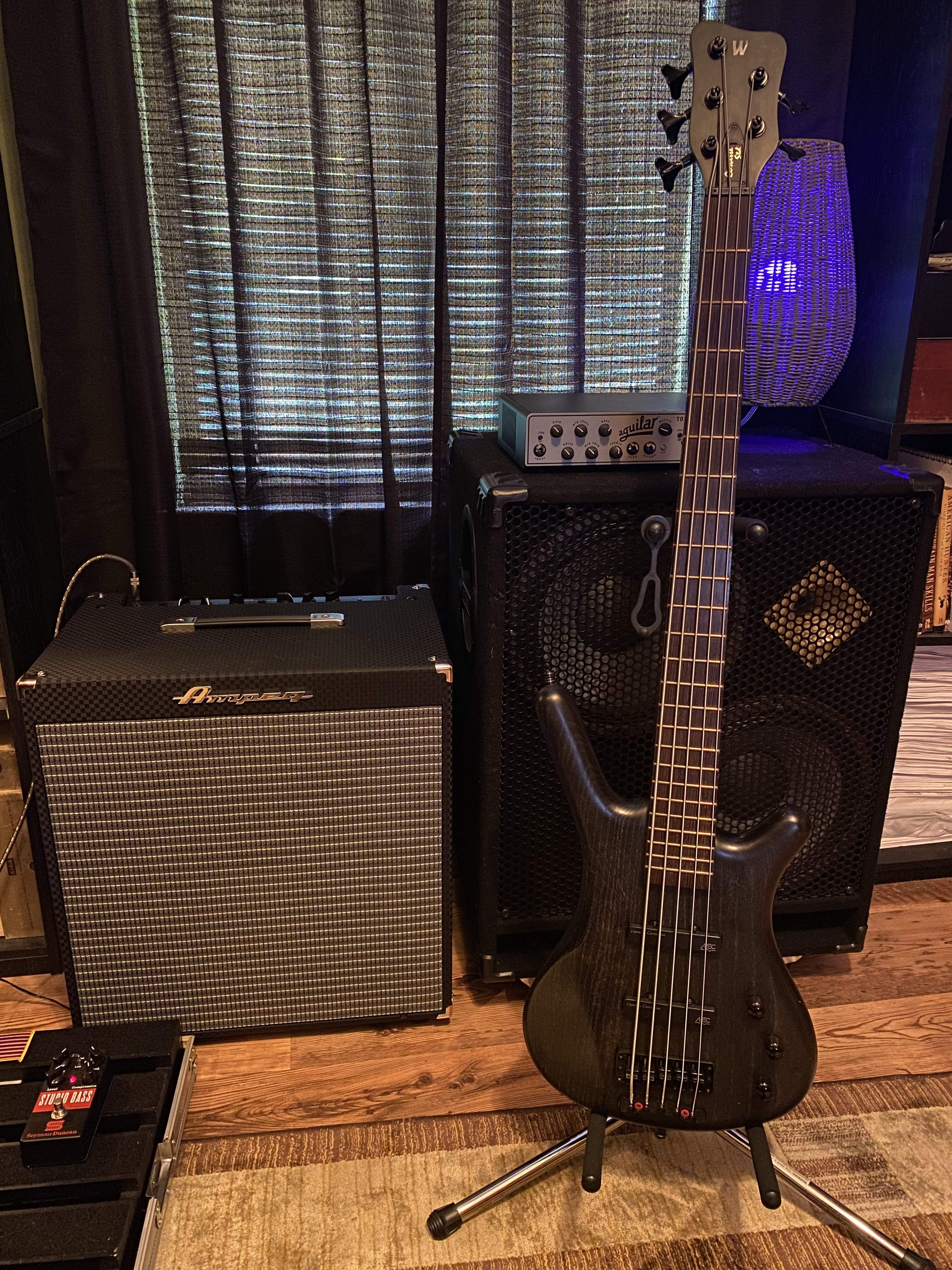 ampeg.jpg