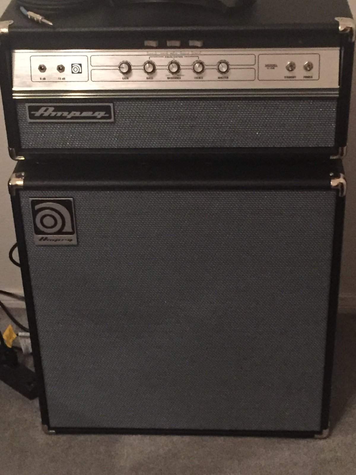 Ampeg V4B Amp.jpg