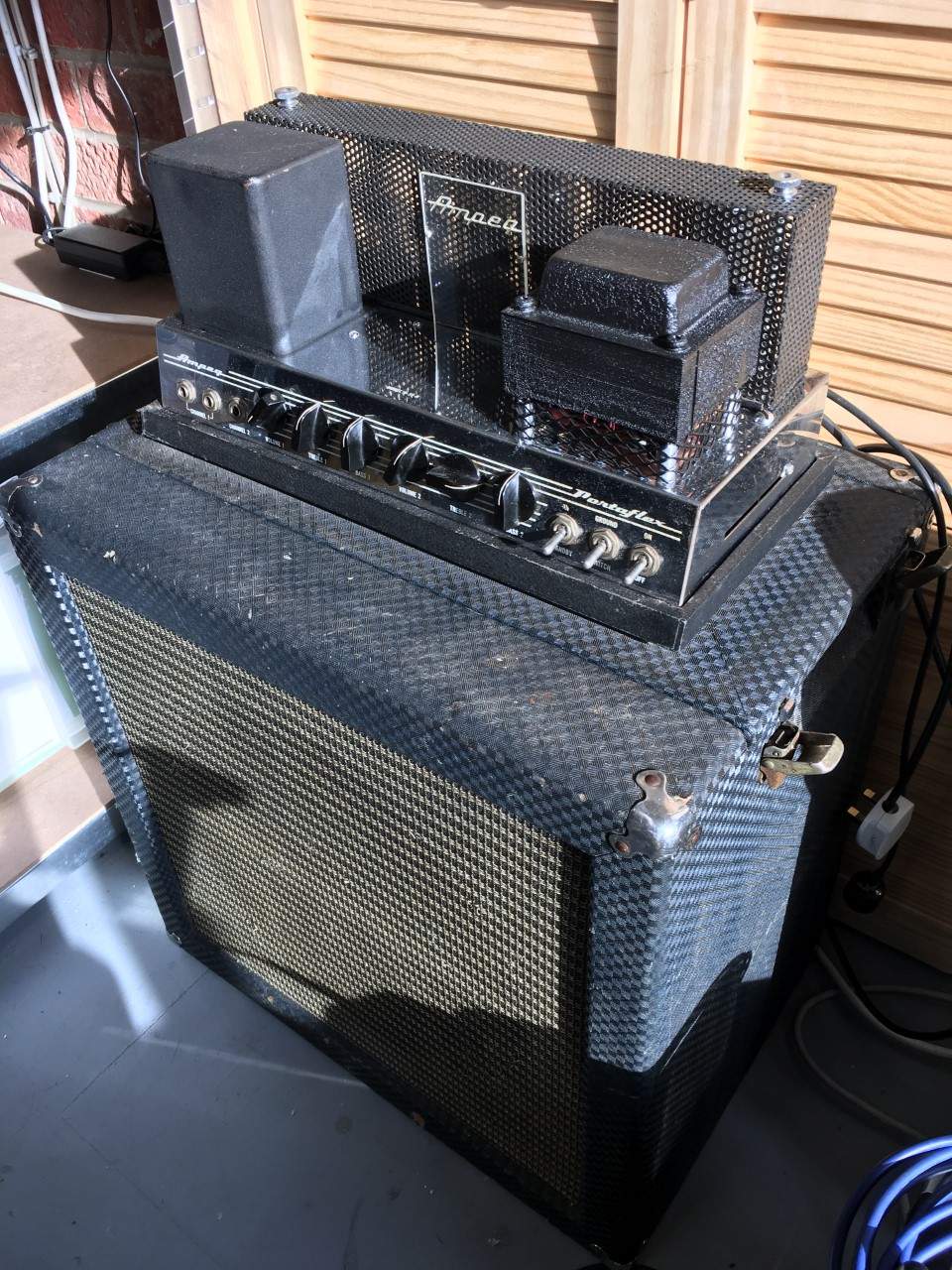 Ampeg3.jpg