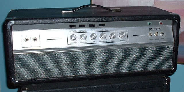 Ampeg_001.jpg